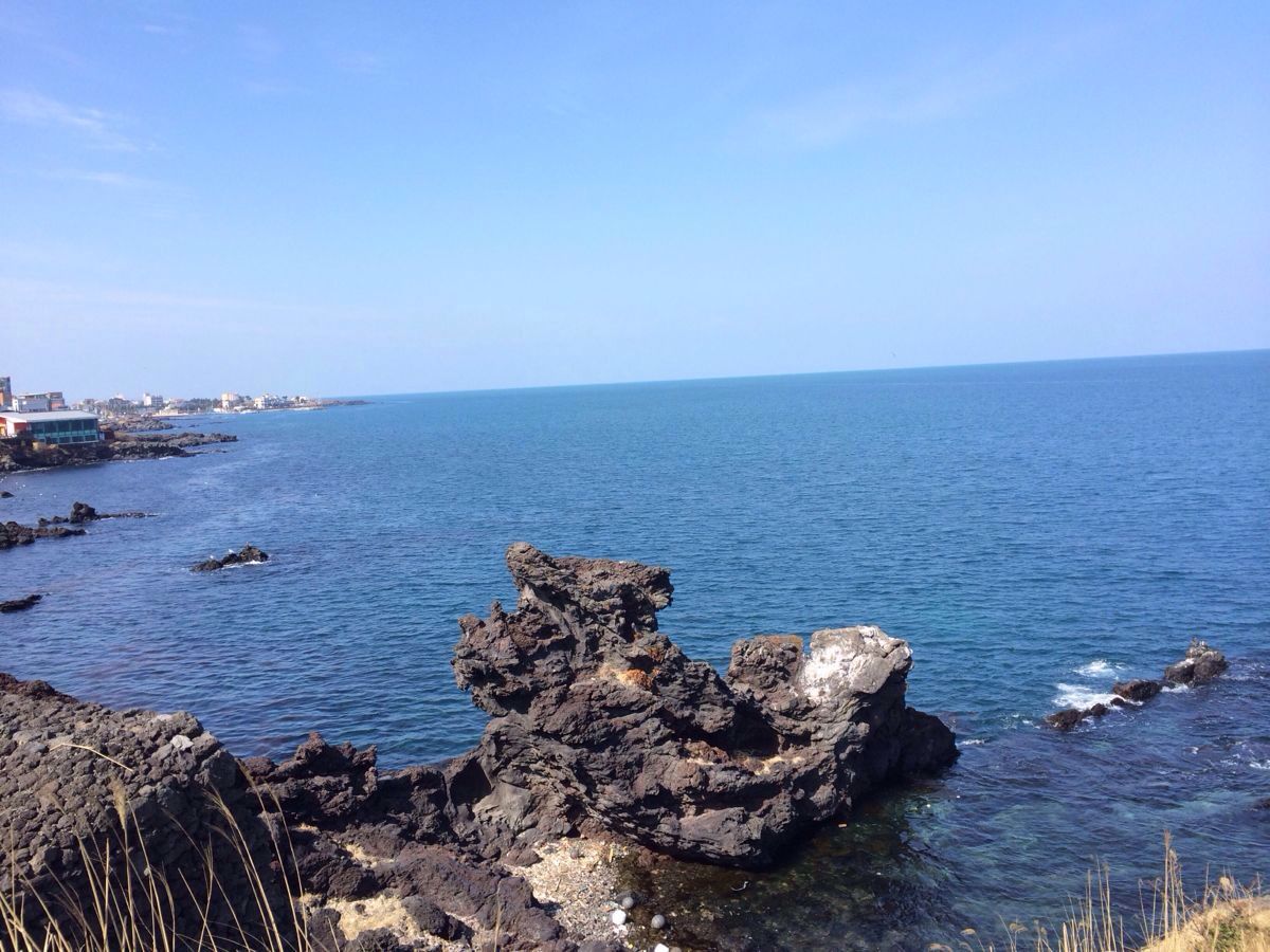 【携程攻略】济州岛龙头岩适合家庭亲子旅游吗,龙头岩家庭亲子景点