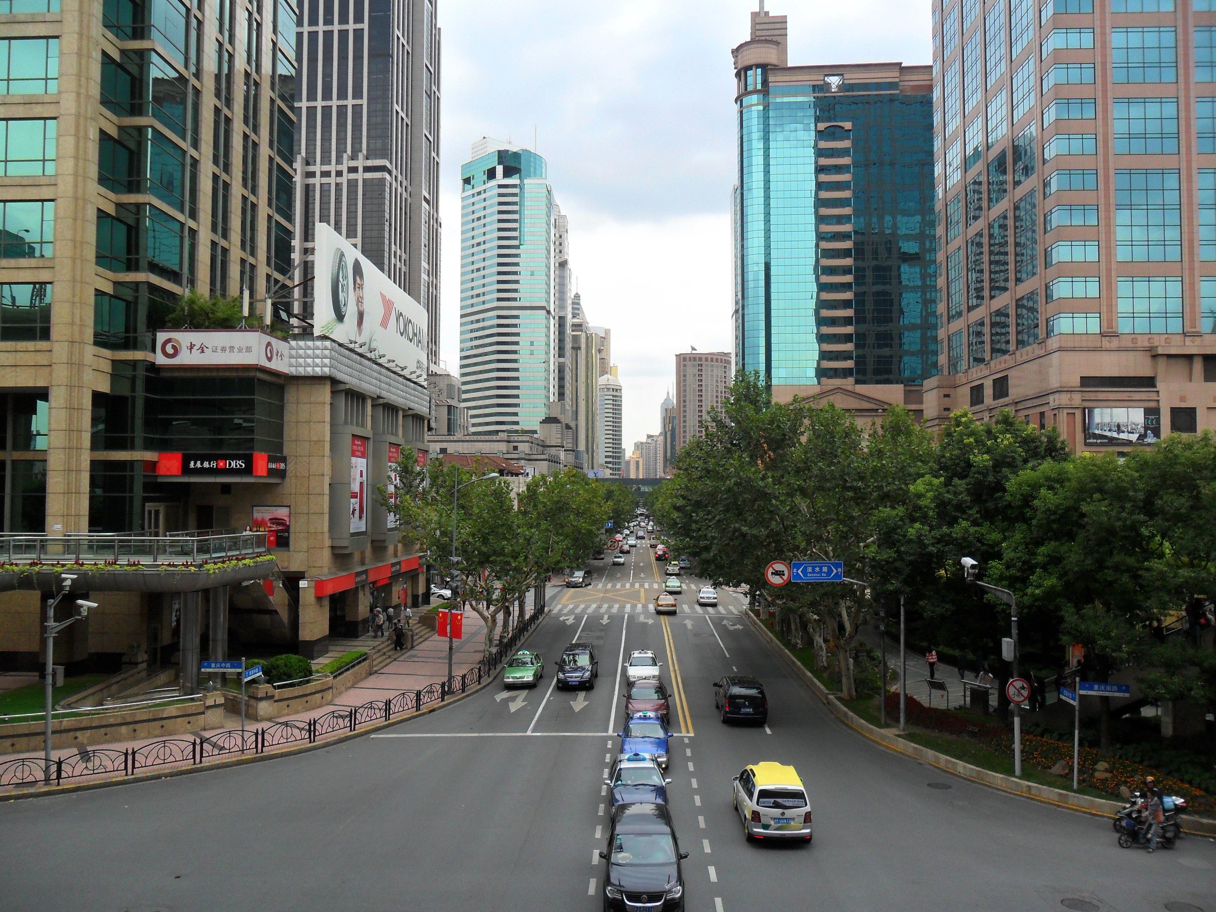 上海淮海路步行街图片