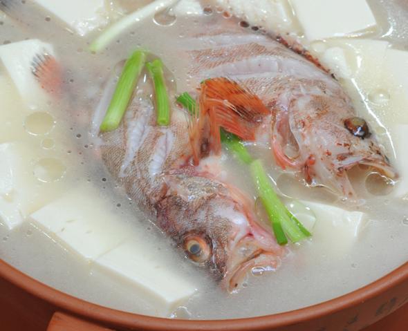 浙江的特色美食介绍 CghzfVWA6DCAb1YVAACMU8Ff76Y328.jpg