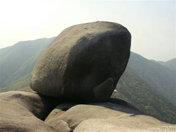 武平梁野山古母石图片图片