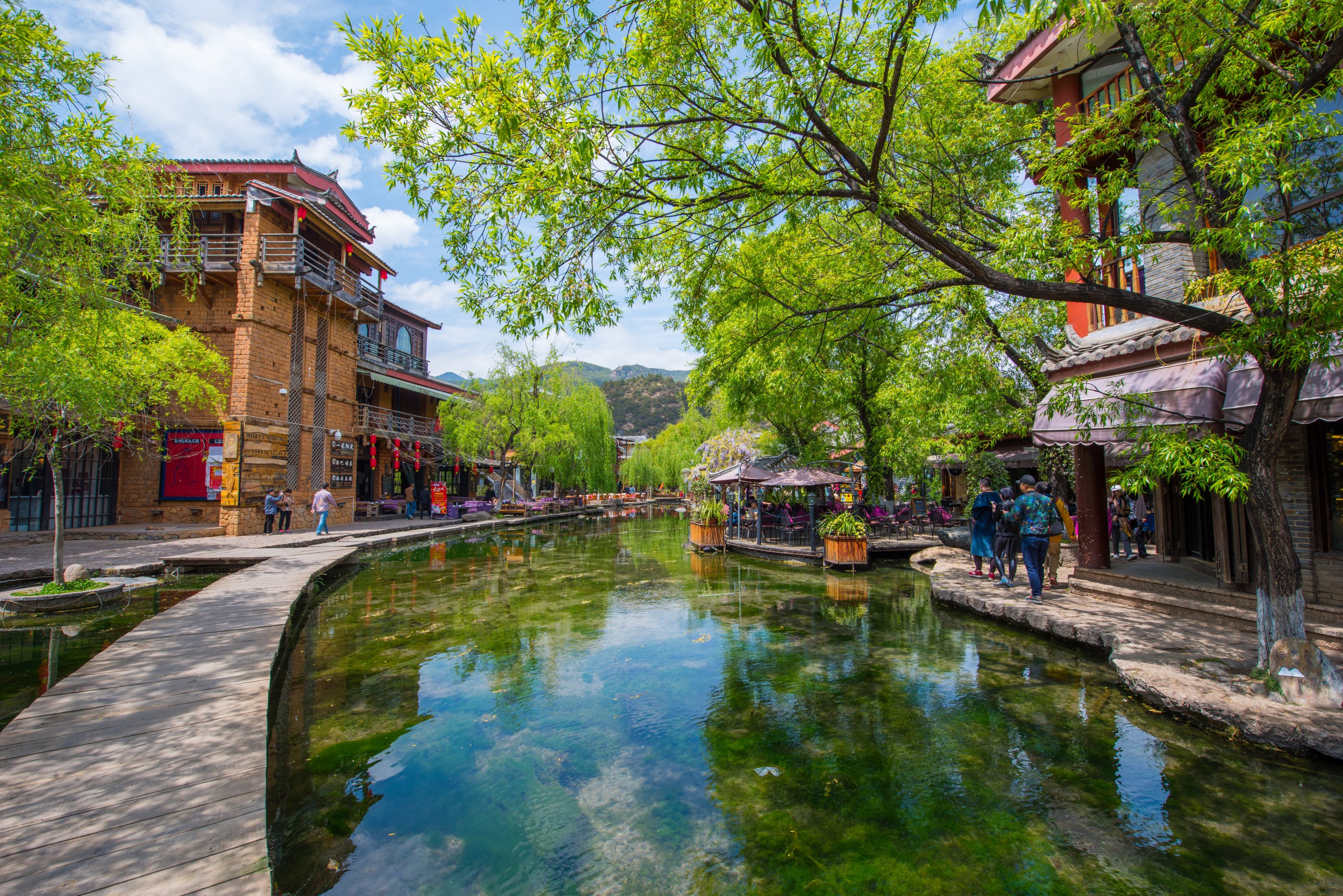 束河古镇 直线距离117m