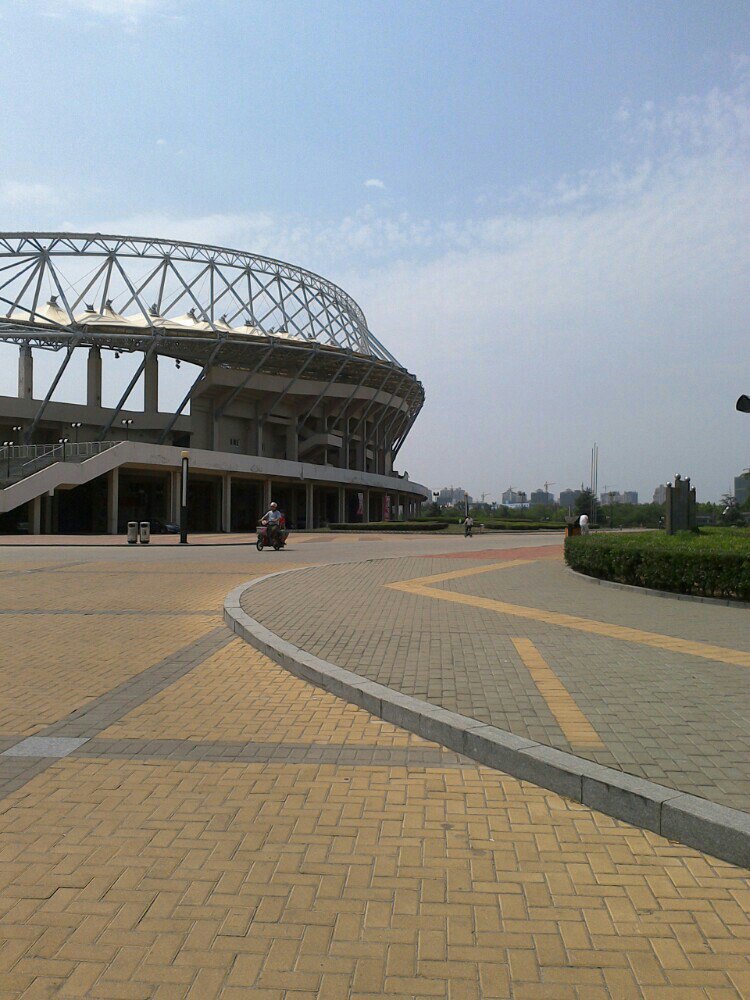 煙臺體育公園