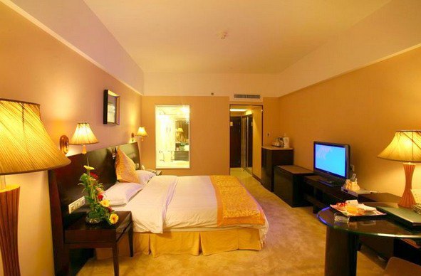 漫湾大酒店 云南菜 直线距离881m