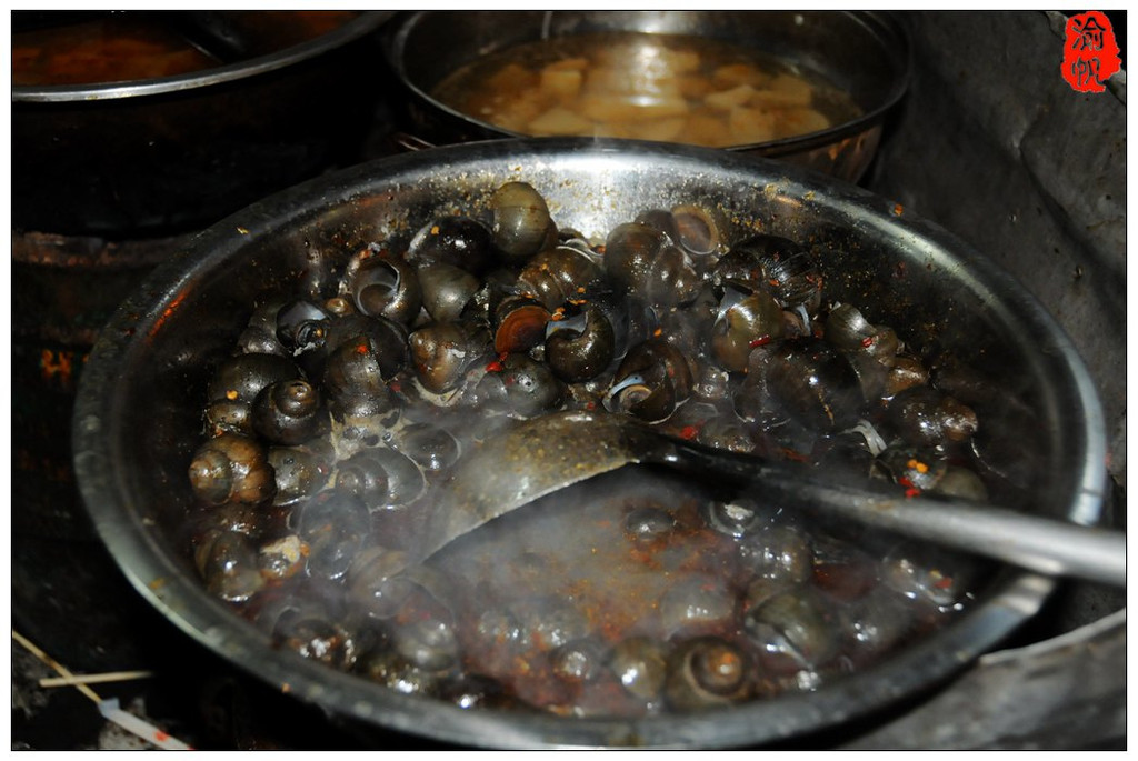 梧州的田螺也是一大美食，有很多种风味可供食客选择