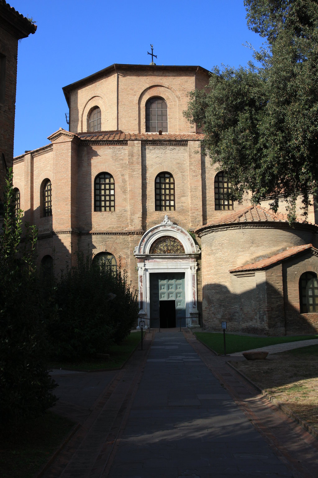 圣维塔尔教堂意大利图片