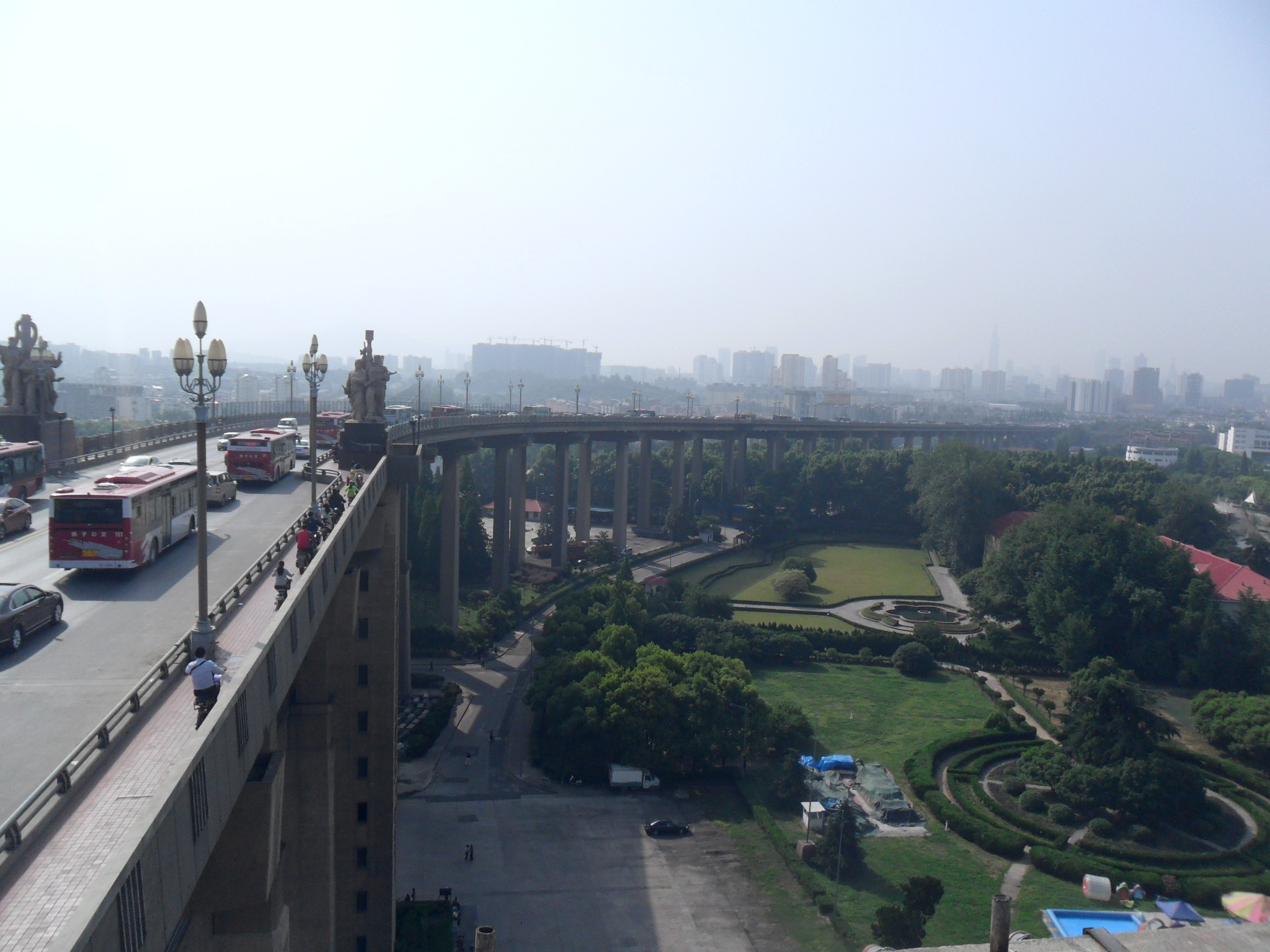 南京長江大橋公園