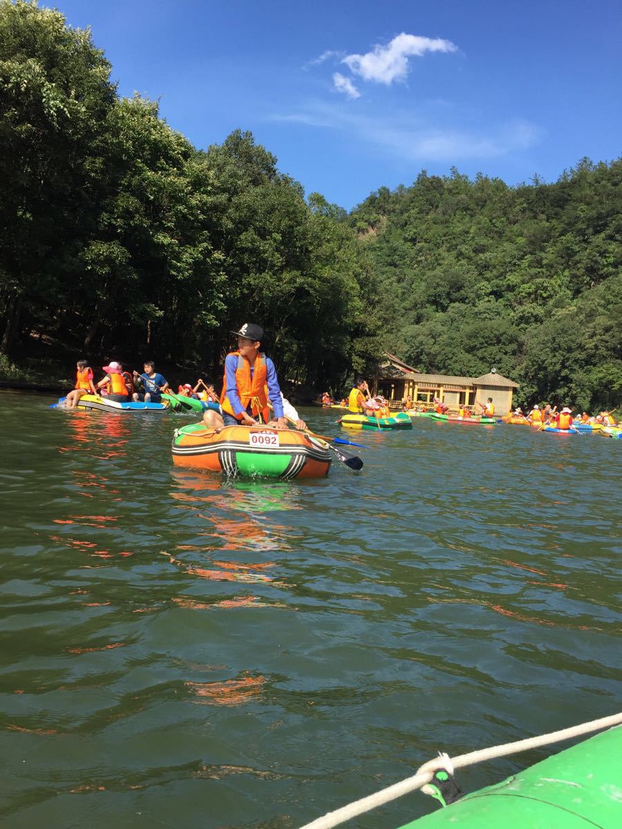 京山鸳鸯溪漂流