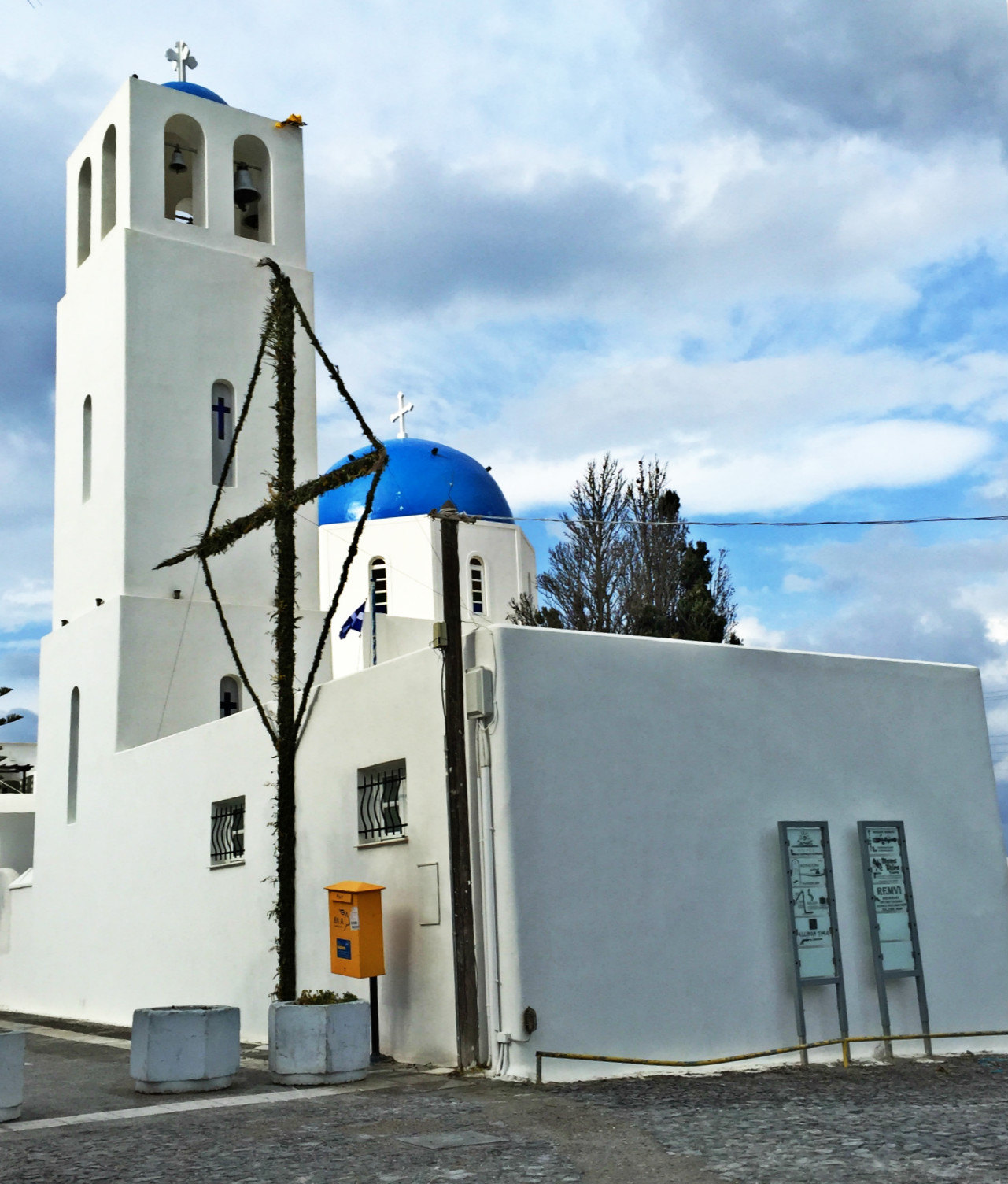 伊莫洛维里小镇