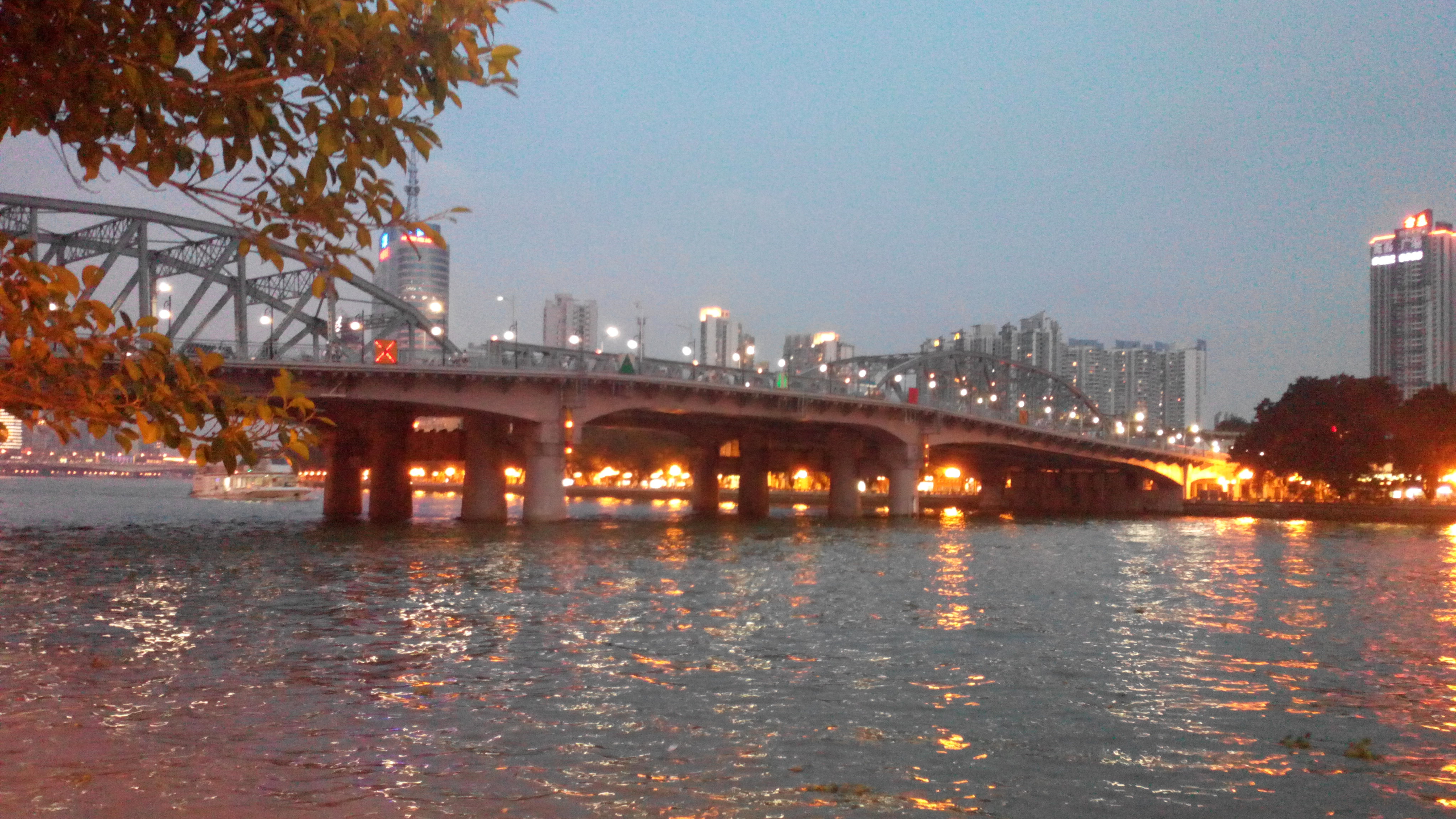 广州珠江琶洲大桥高架桥夜景摄影图配图高清摄影大图-千库网