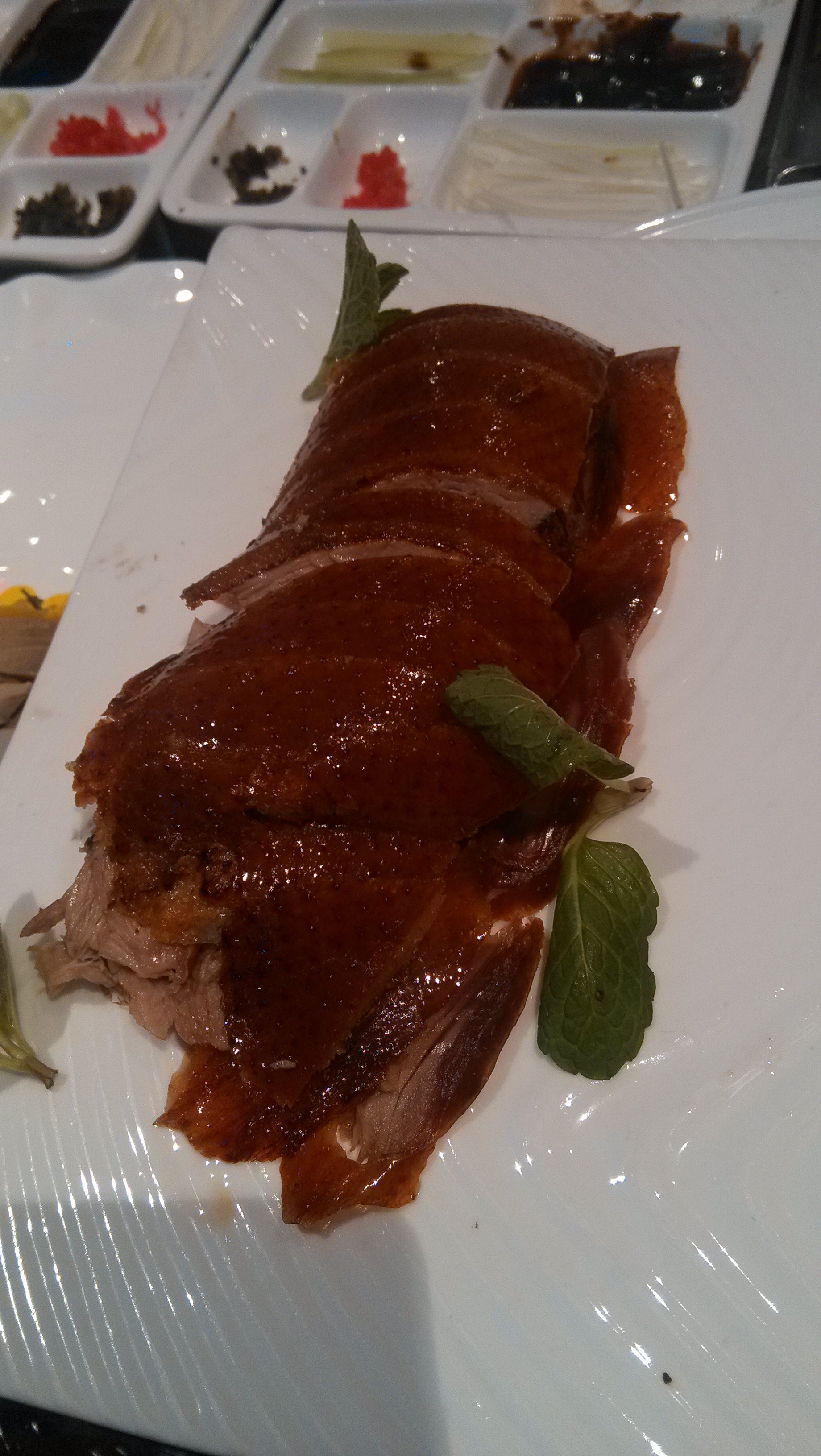 北京大董(王府井店)好吃吗,大董(王府井店)味道怎么样,环境/服务好不