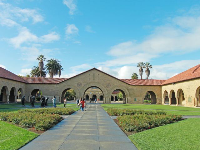 斯坦福大学