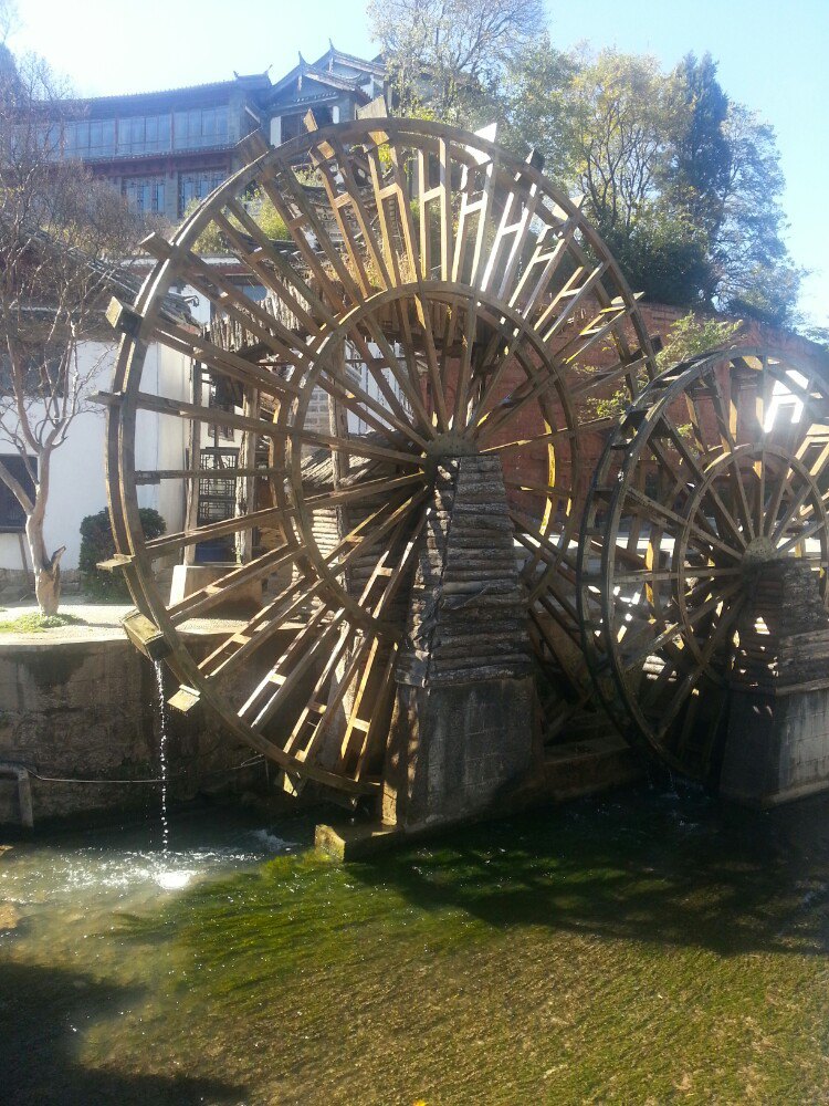 古城大水车