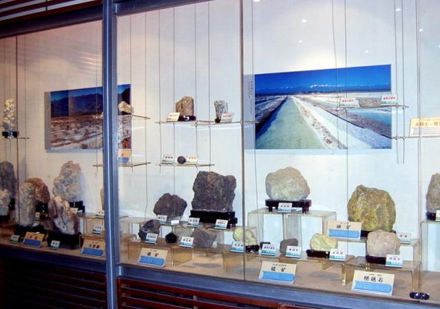 桂林市地质矿产博物馆图片