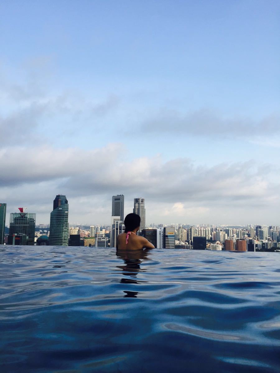 滨海湾金沙酒店无边泳池