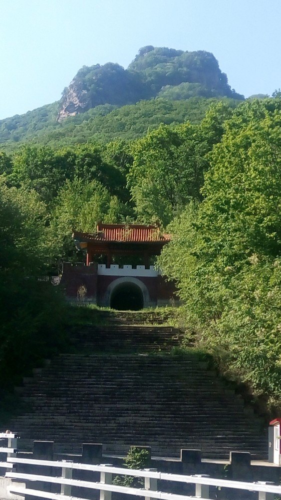 神灵寨五女峰图片