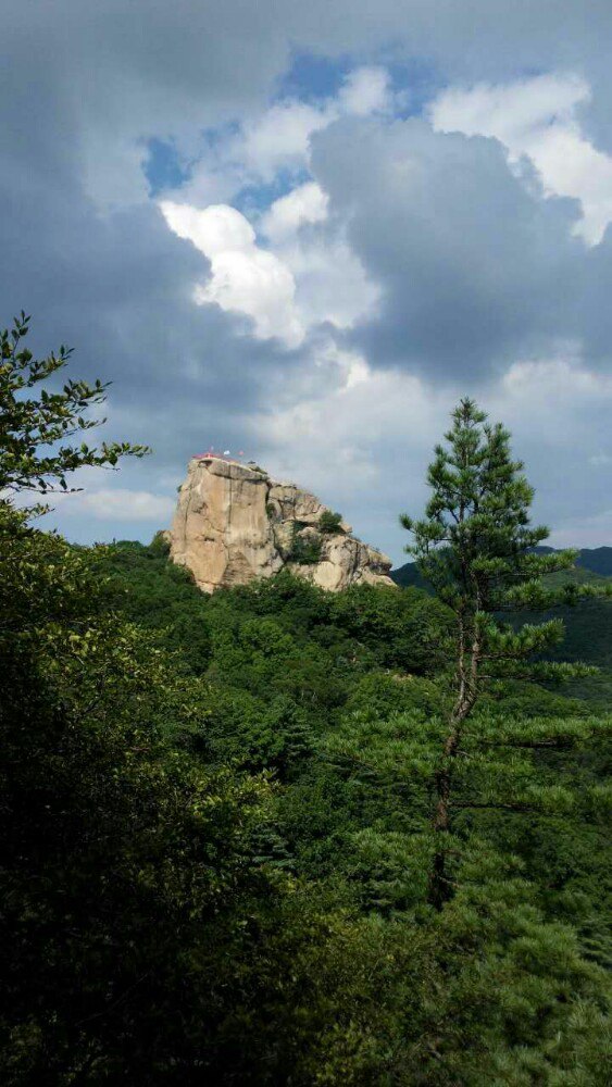 银坑天华山风景区图片