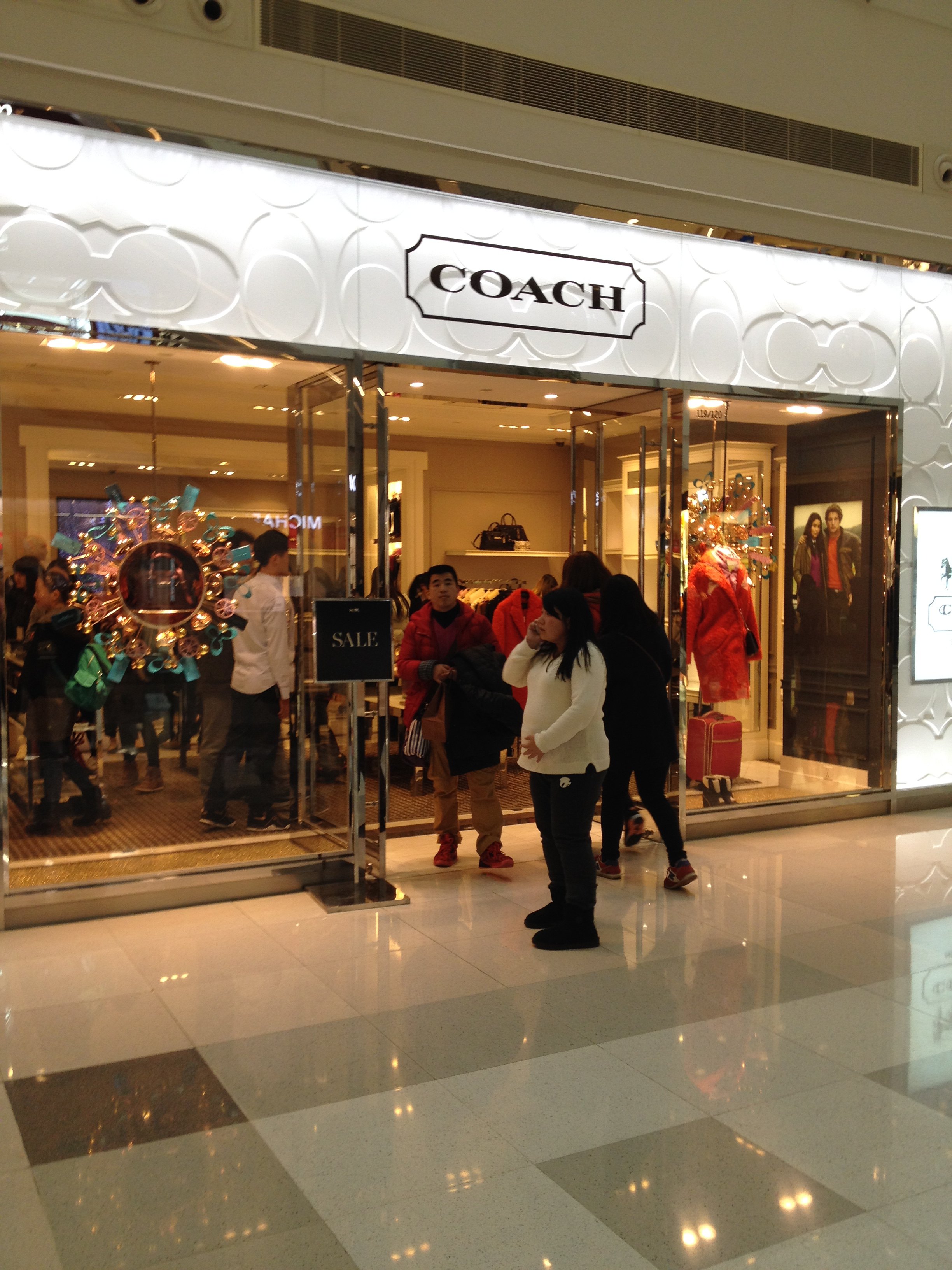 上海coach奥特莱斯店图片