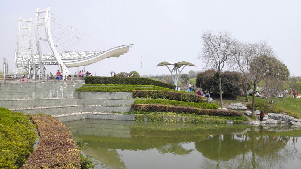 【攜程攻略】上海閔行體育公園景點,非常好的休閒去處,高處遠望有心曠