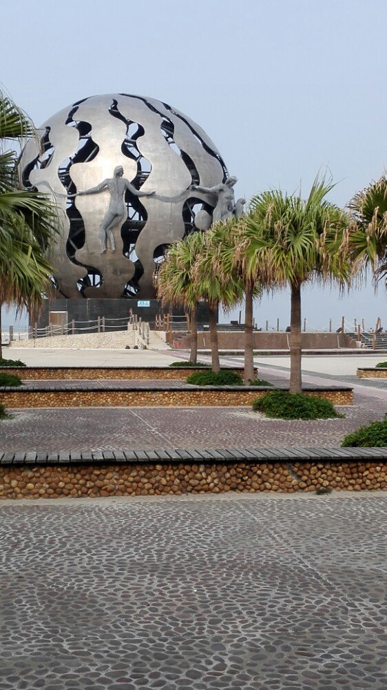 【携程攻略】广西北海北部湾广场好玩吗,广西北部湾广场景点怎么样