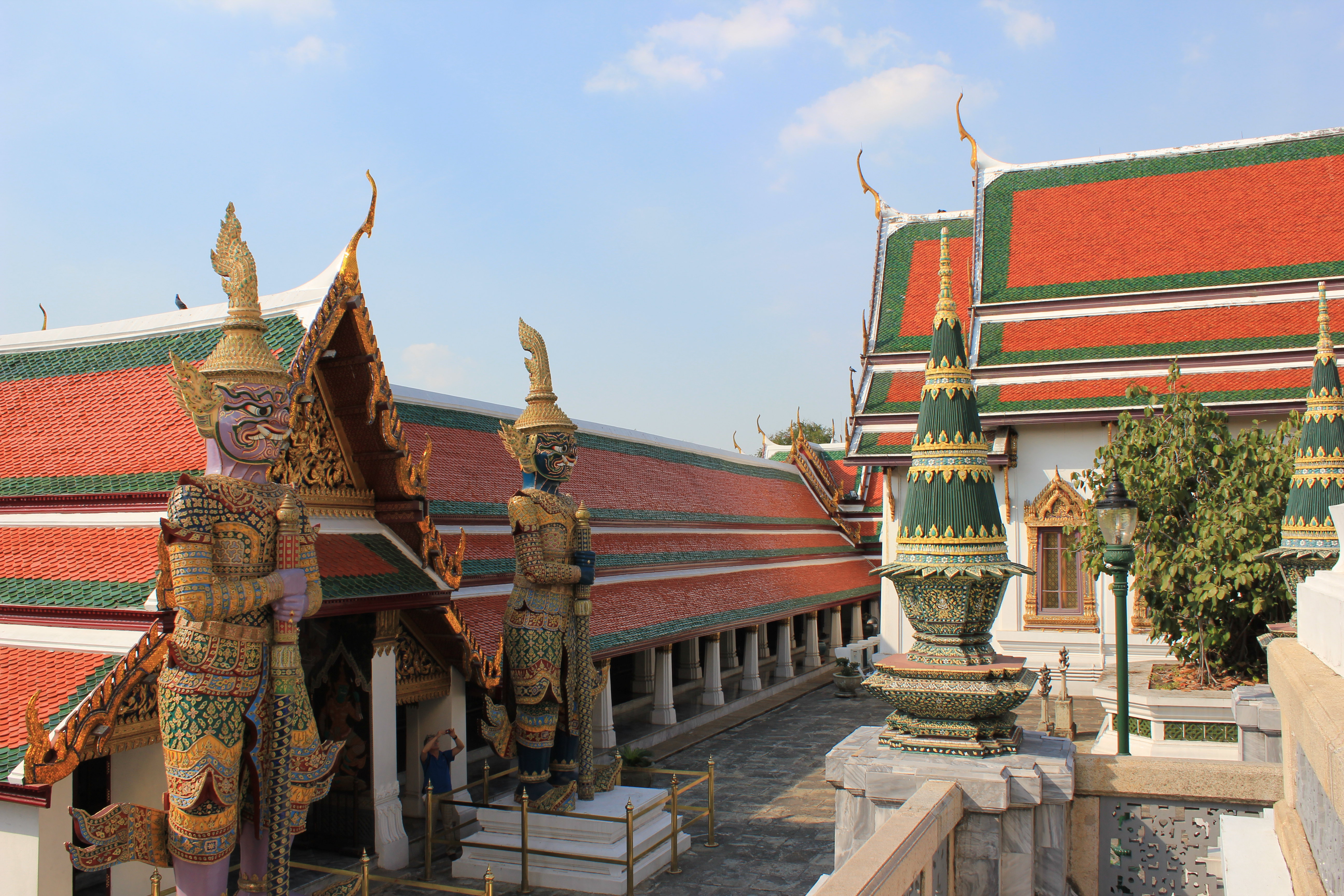 玉佛寺位于曼谷大皇宫的东北角,是曼谷的标志,是泰国旅游必到之地