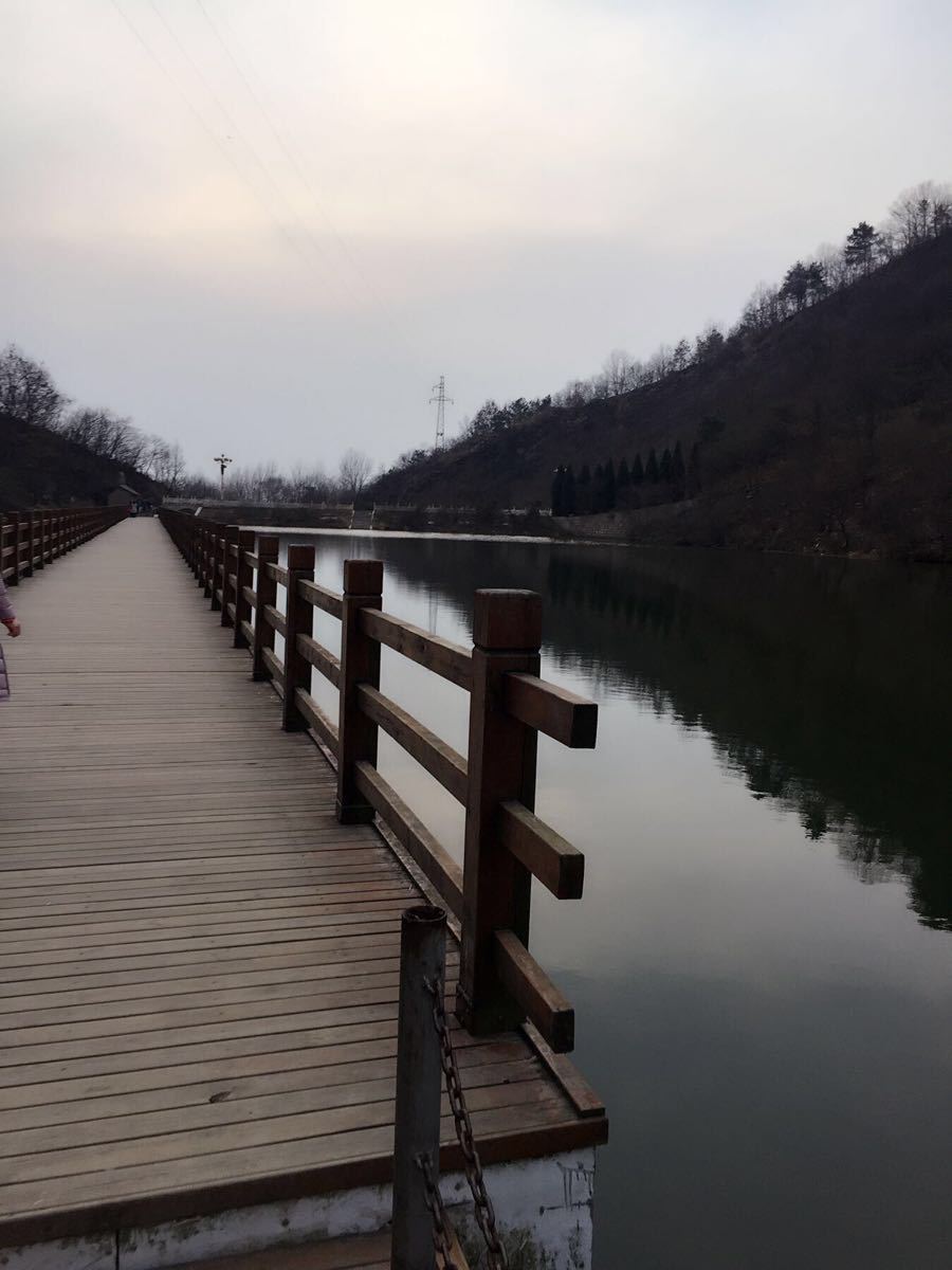 震雷山图片