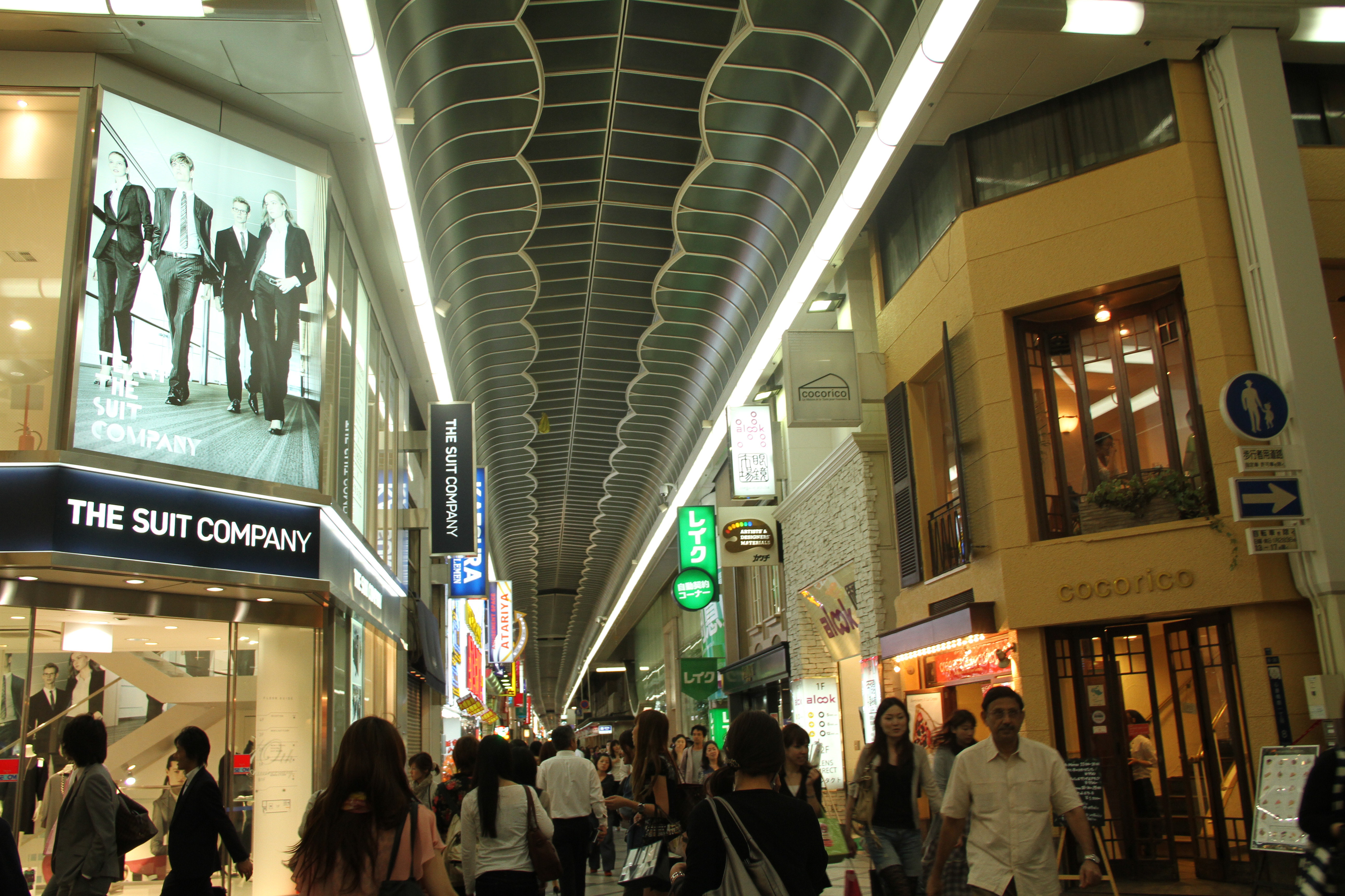 【携程攻略】近畿地方心斋桥景点,大阪的商业中心,购物,餐饮,娱乐的