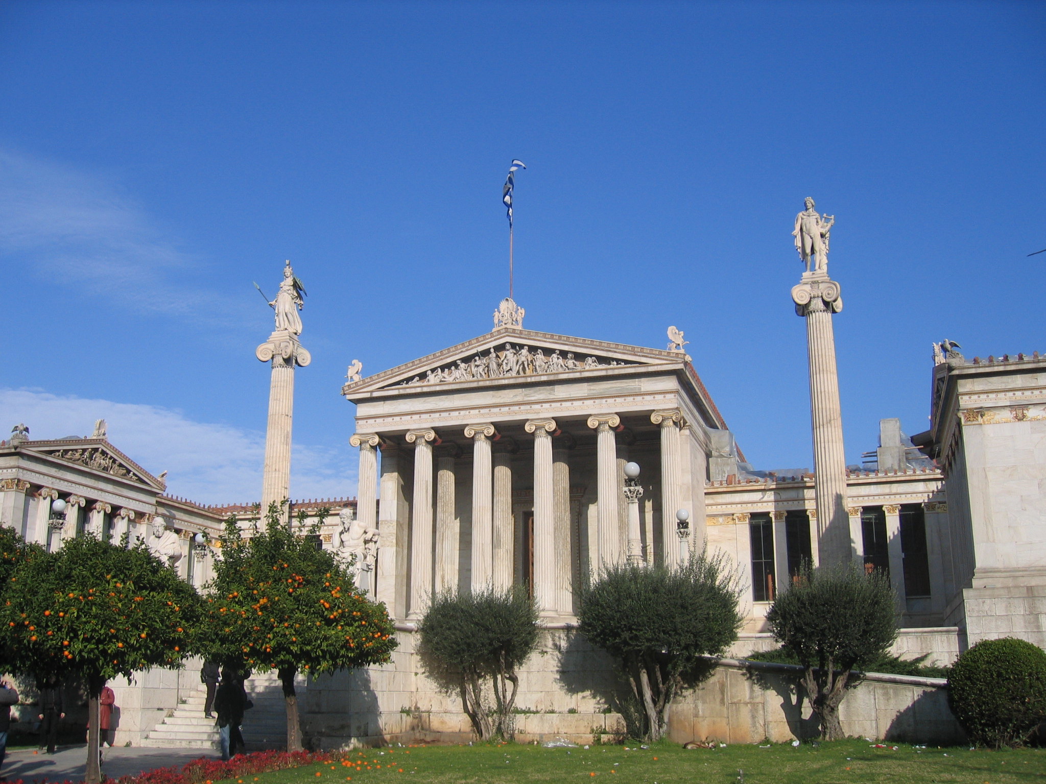 其实这个图书馆就在athens academy里面,是供里面的研