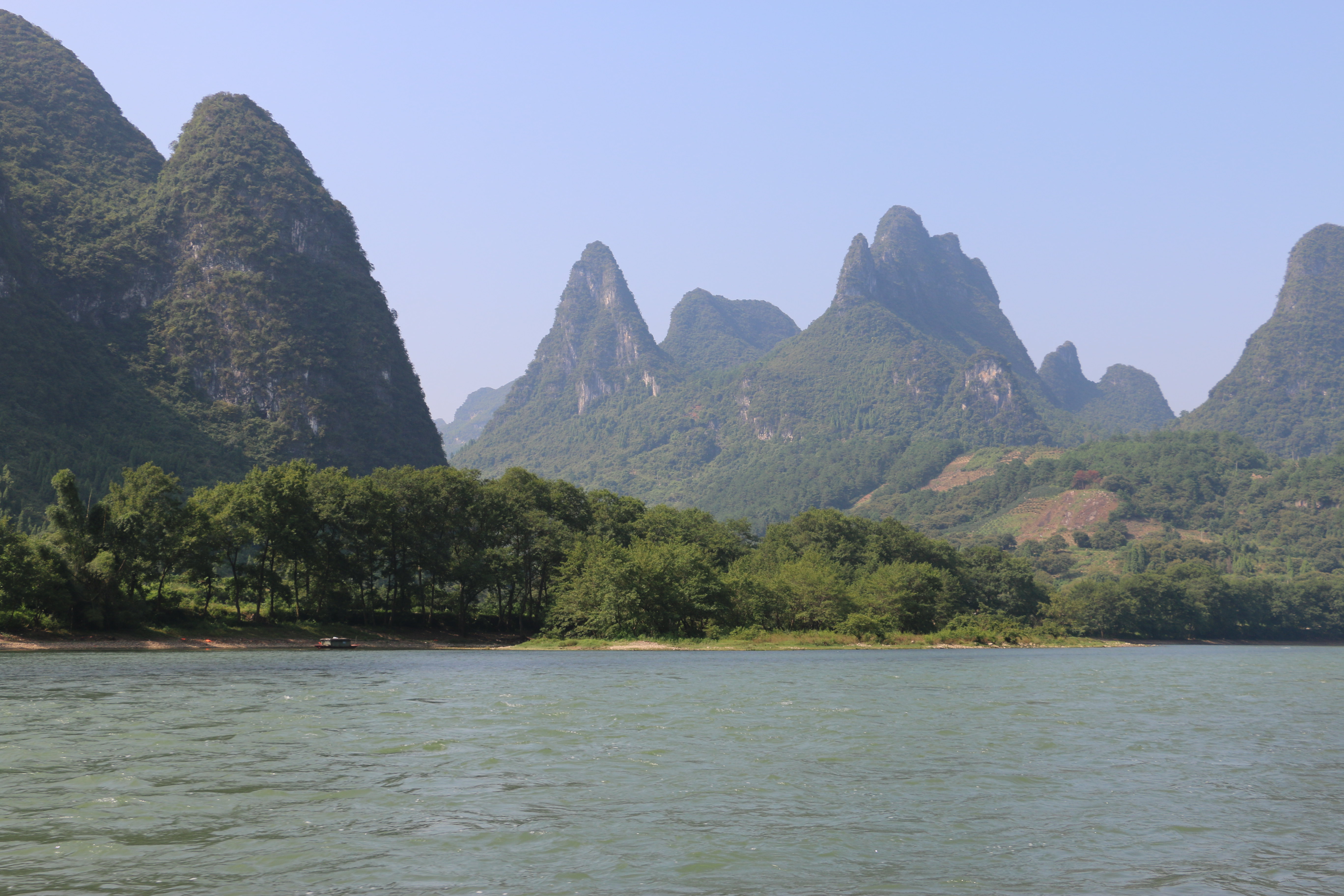 【携程攻略】广西杨堤景点,杨堤就是游船的码头,从杨提坐竹筏游漓江到