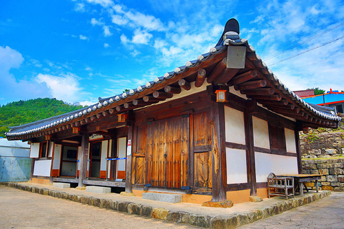 韩国马山人口_韩国马山港地图(2)