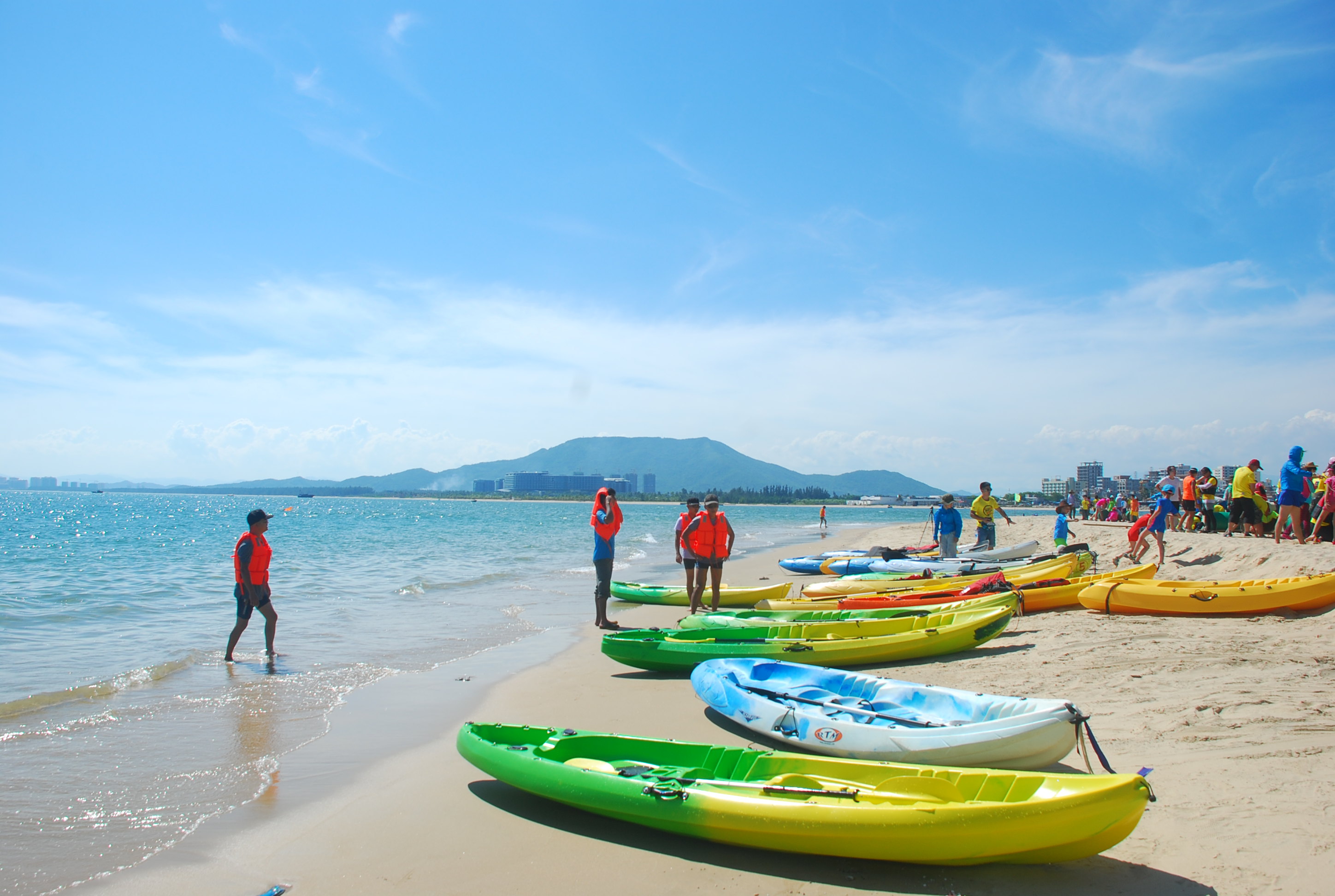 南湾猴岛在哪里?好玩吗?