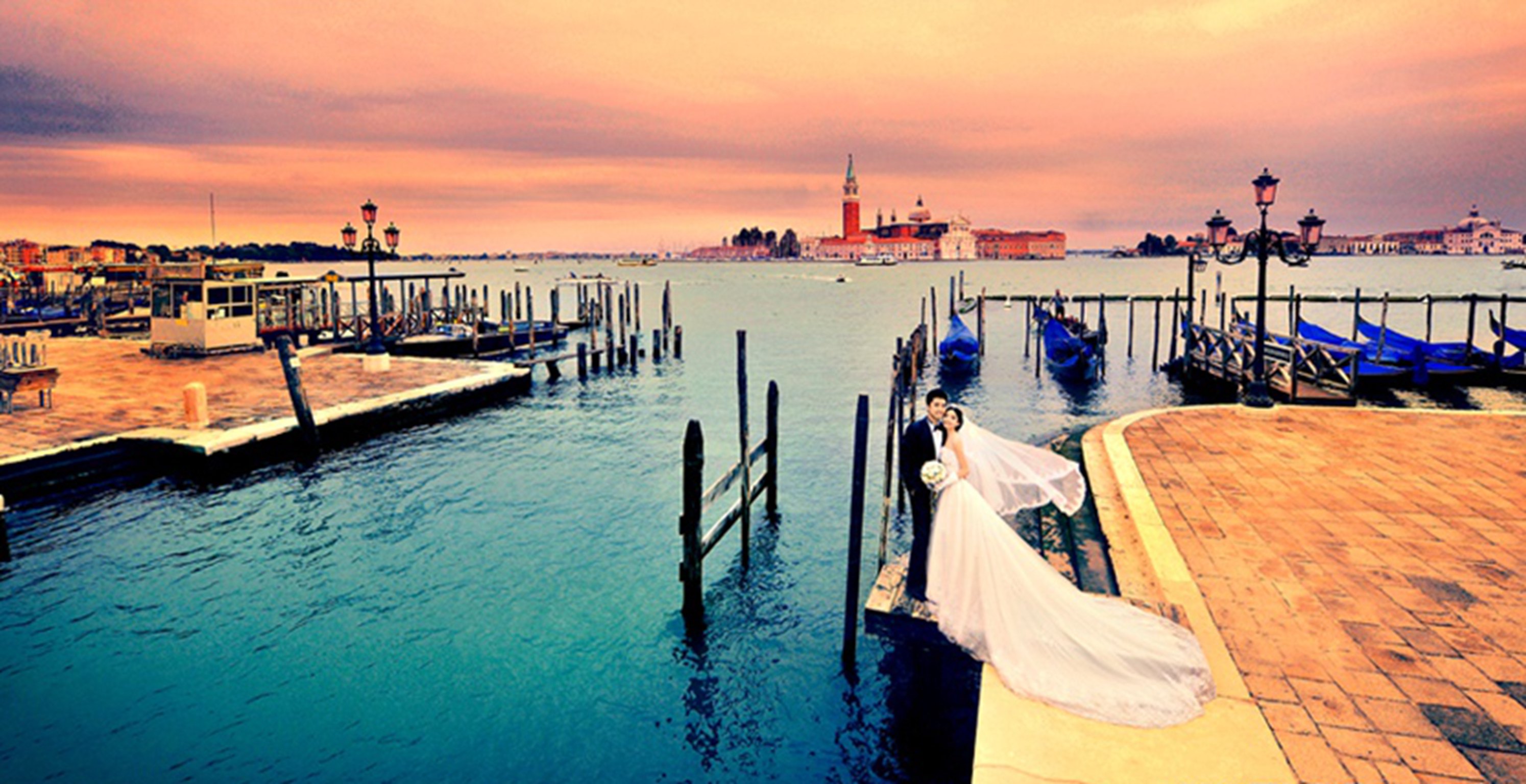 欧洲旅游拍写真-去欧洲旅游价格-街拍欧洲明星(28p)