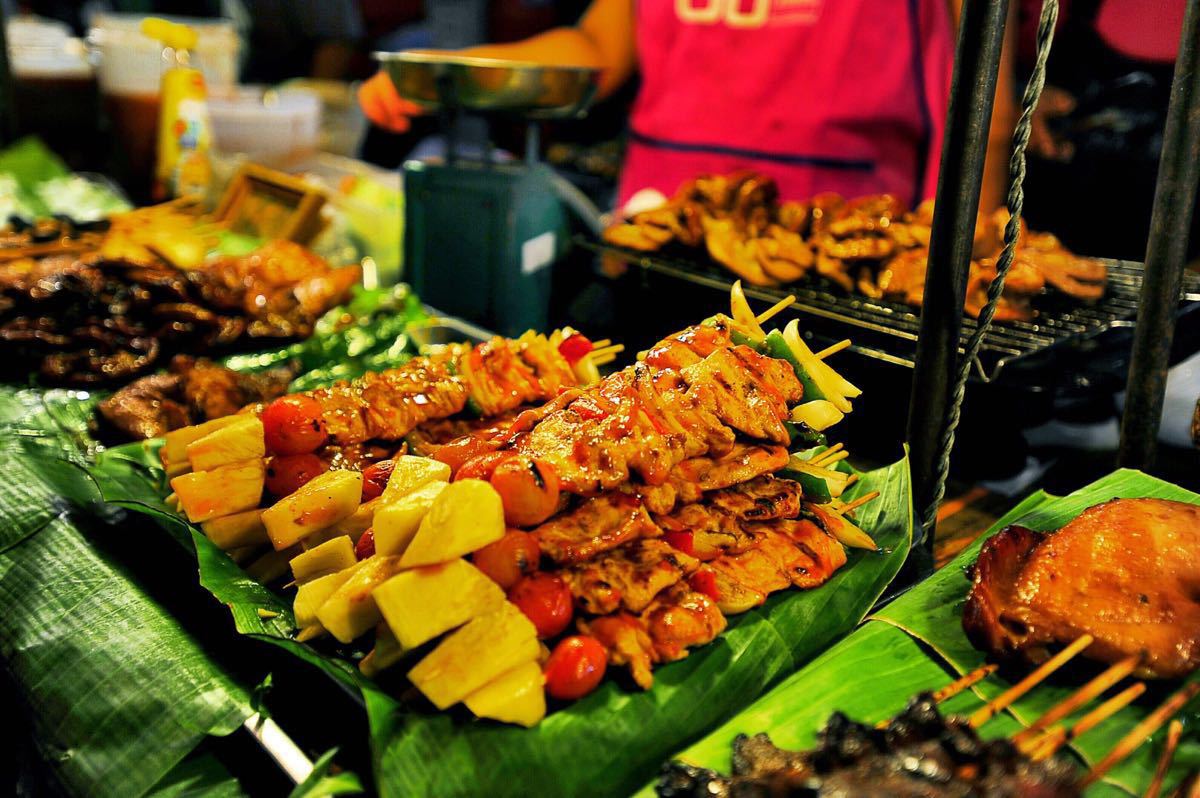 【携程攻略】清迈周日夜市怎么样/如何去,周日夜市购物好不好_点评