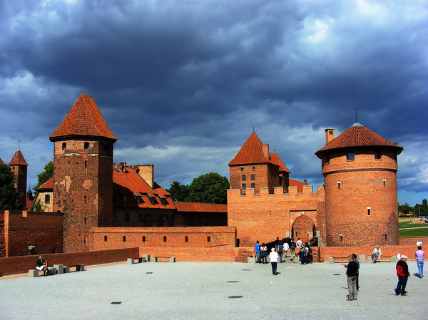 顾剑评十大最被低估,因而也物超所值,值得推荐