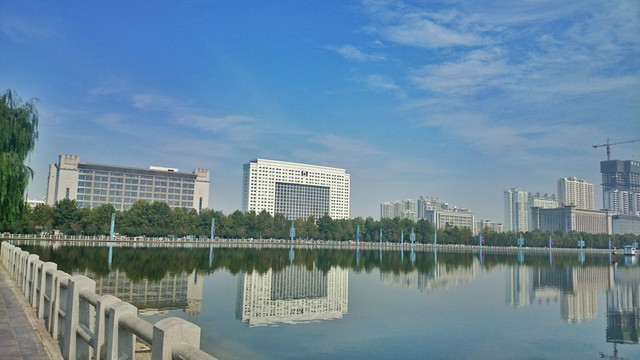 洛阳gdp2035_洛阳牡丹(2)