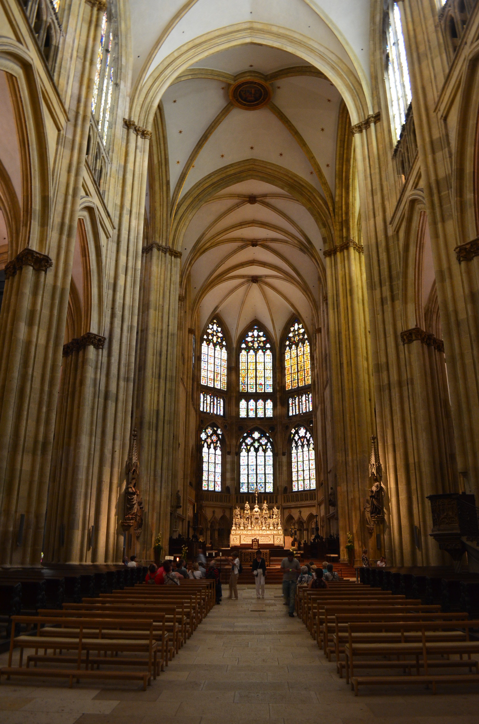 圣彼得天主大教堂