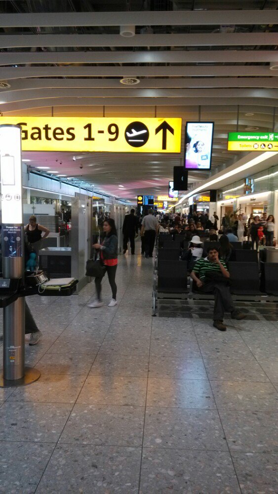 伦敦希思罗国际机场