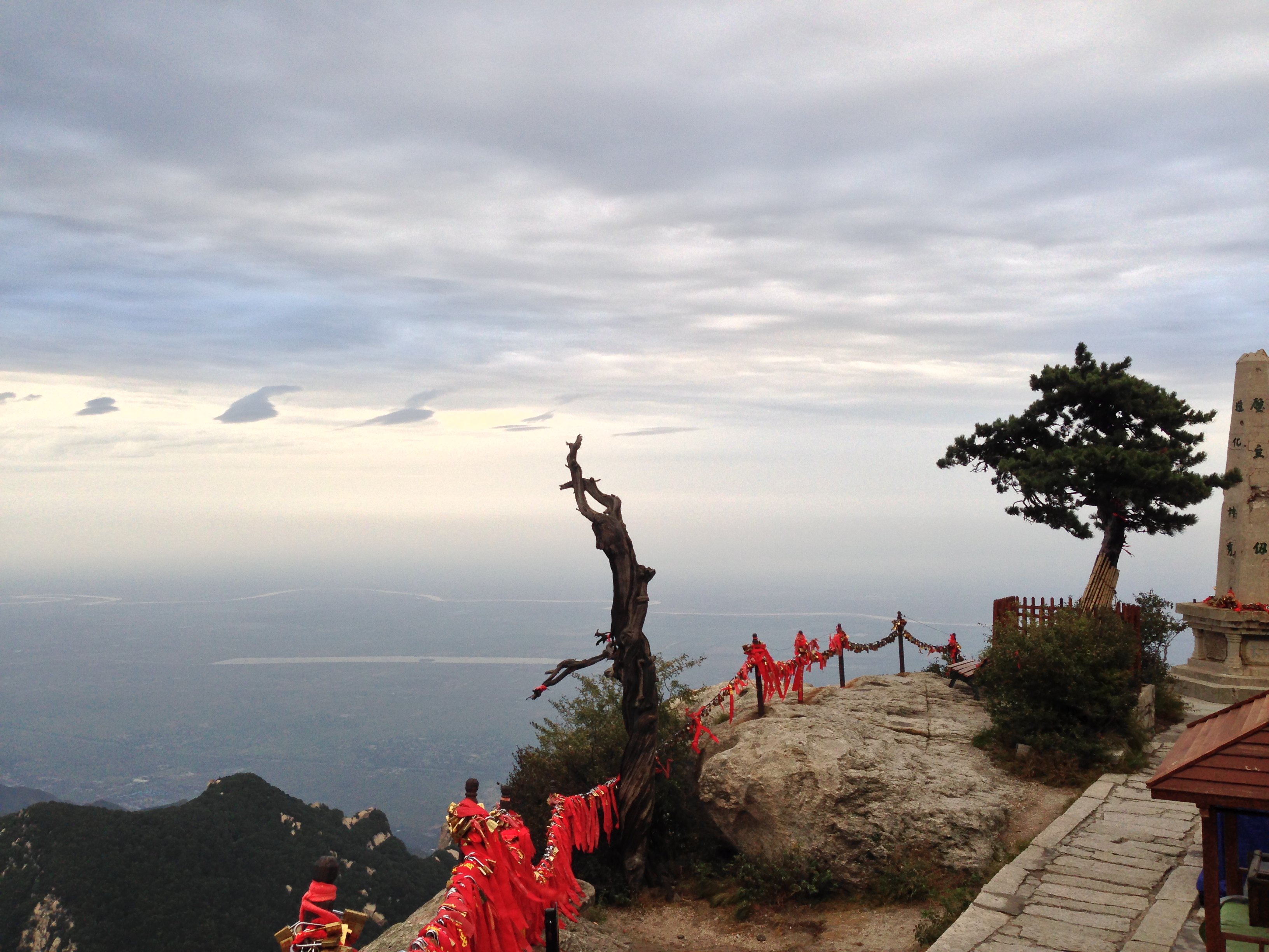 西峰旅游景点都有哪图片