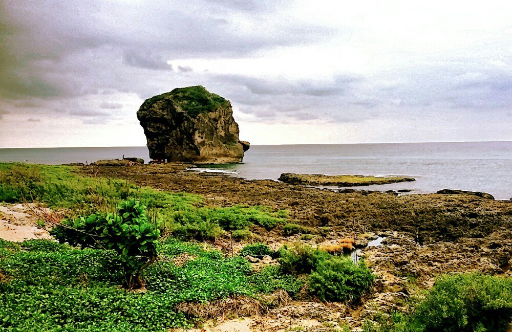 【携程攻略】垦丁船帆石景点,由社顶公园沿新开辟之道路南下约4公里