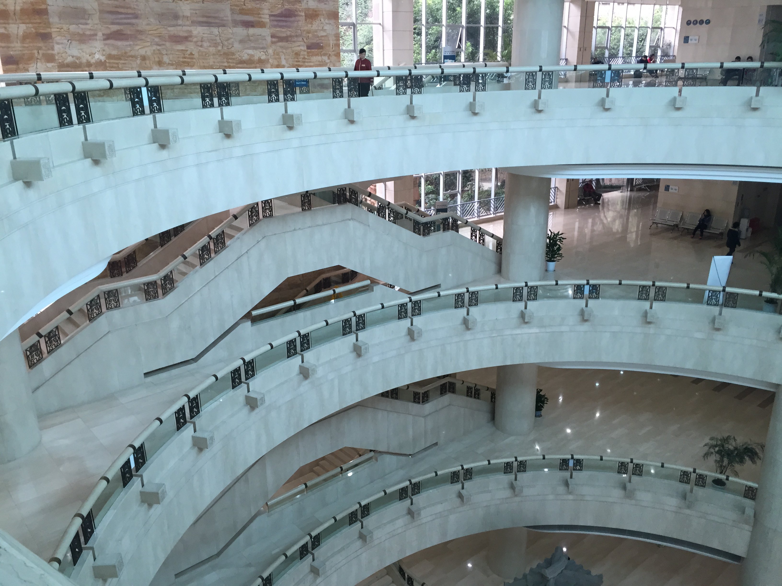 【携程攻略】重庆三峡博物馆景点,很棒的地方，三峡博物馆和重庆博物馆在一栋楼里，整栋建筑看着像个荷…