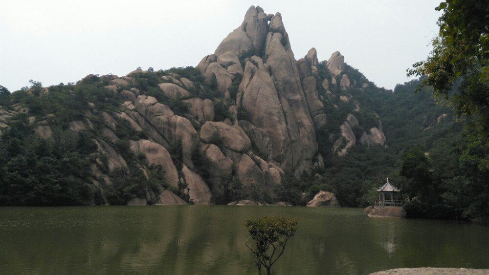 嵖岈山风景区