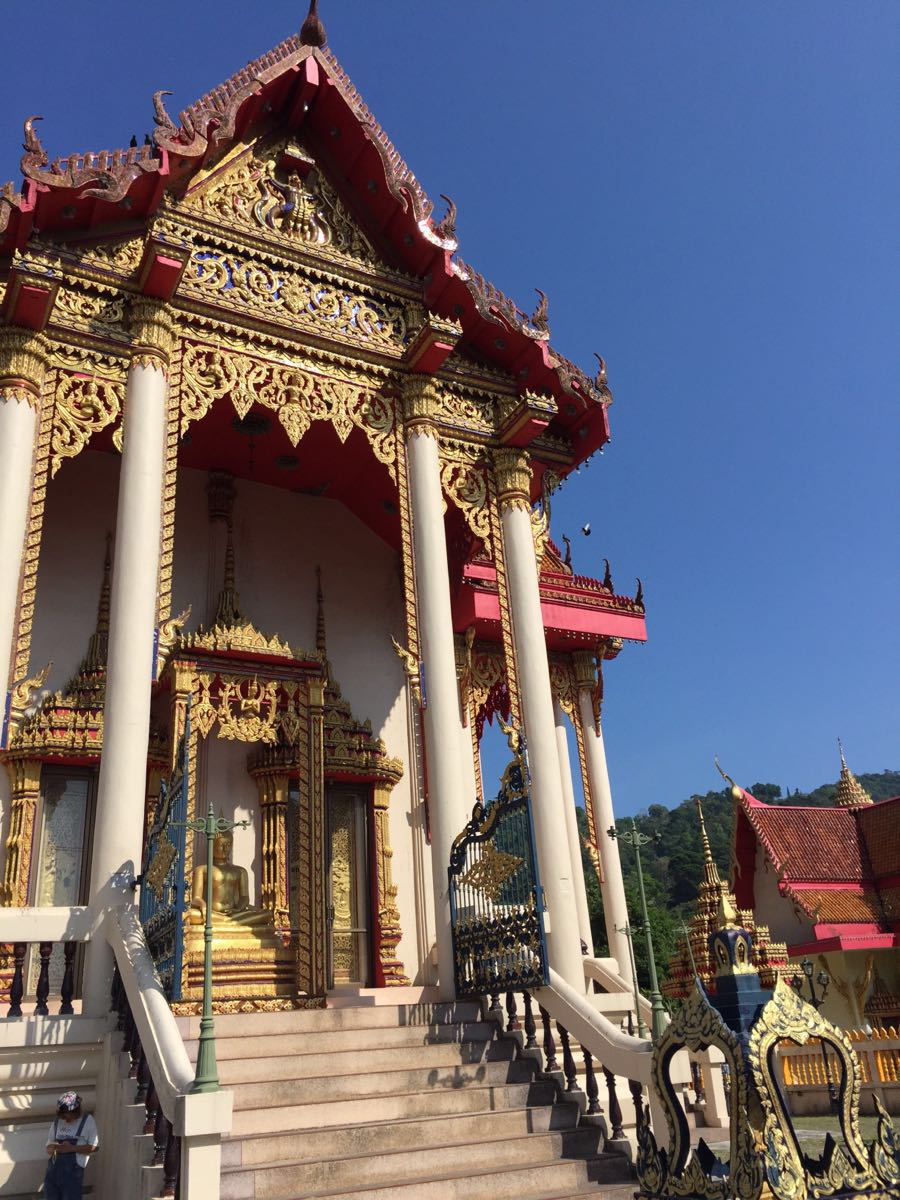 2019芭东佛寺游玩攻略,一般吧,但是在那里拍婚纱的. 【去哪儿攻略】