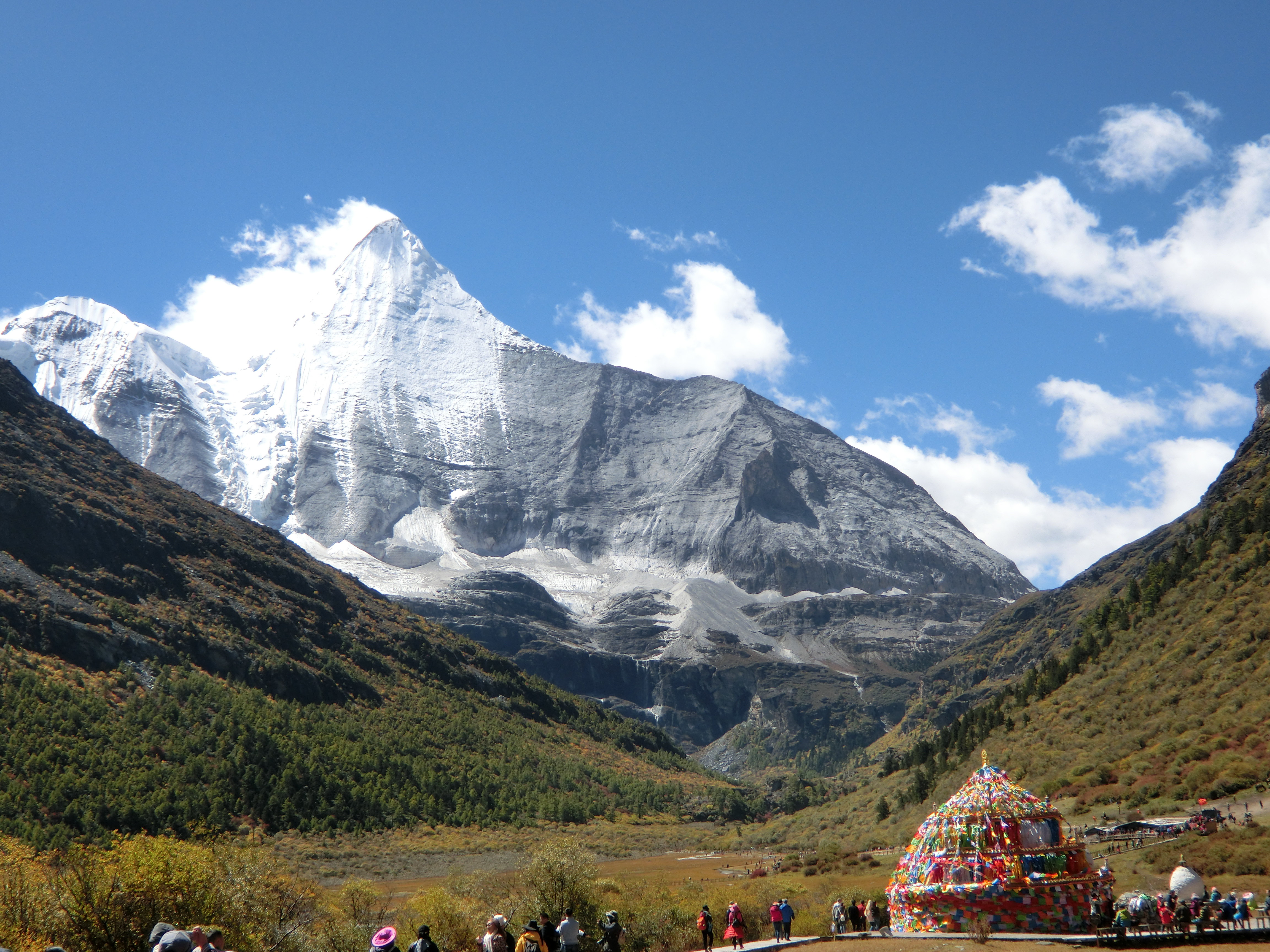 【携程攻略】稻城仙乃日好玩吗,稻城仙乃日景点怎么样_点评_评价