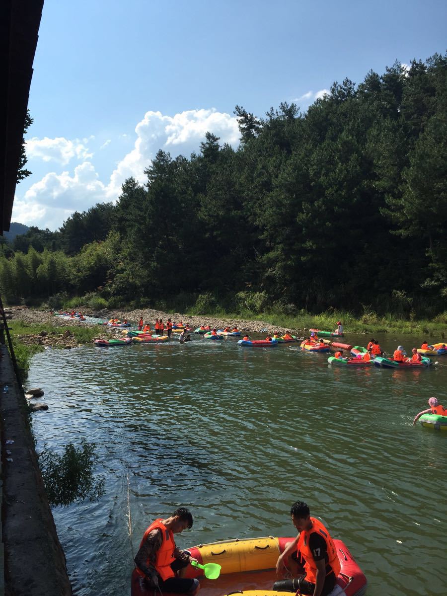 龙井峡漂流