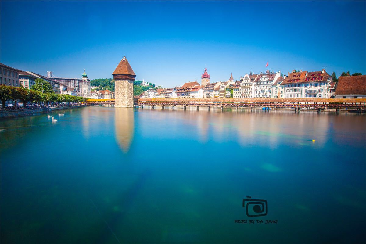 卡佩尔廊桥和八角型水塔