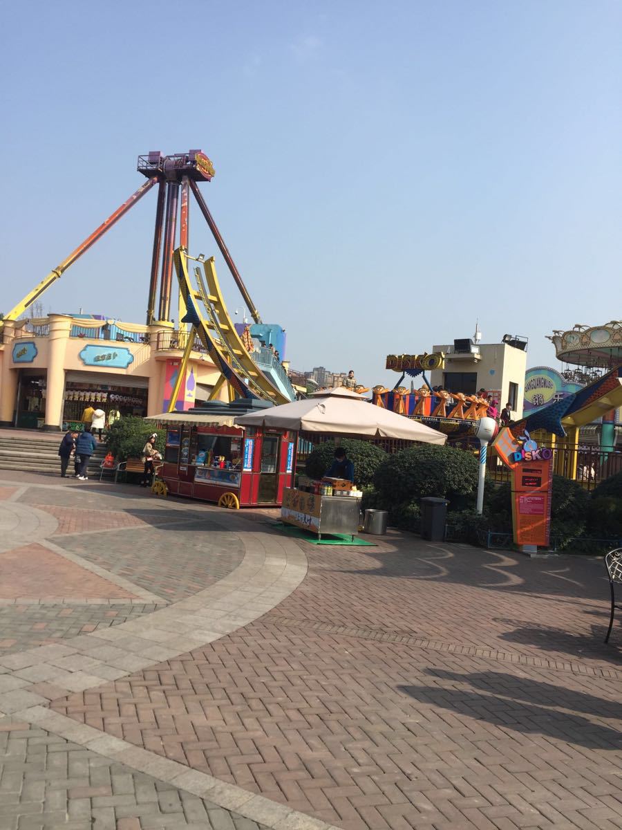 【携程攻略】成都成都欢乐谷景点,好玩,刺激,美女也多!