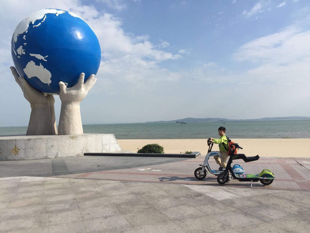 【携程攻略】厦门环岛路景点,住在黄厝,租的电动自行车去环岛路,一路