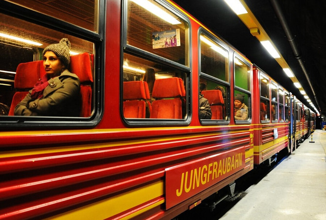 瑞士-冰雪的童话