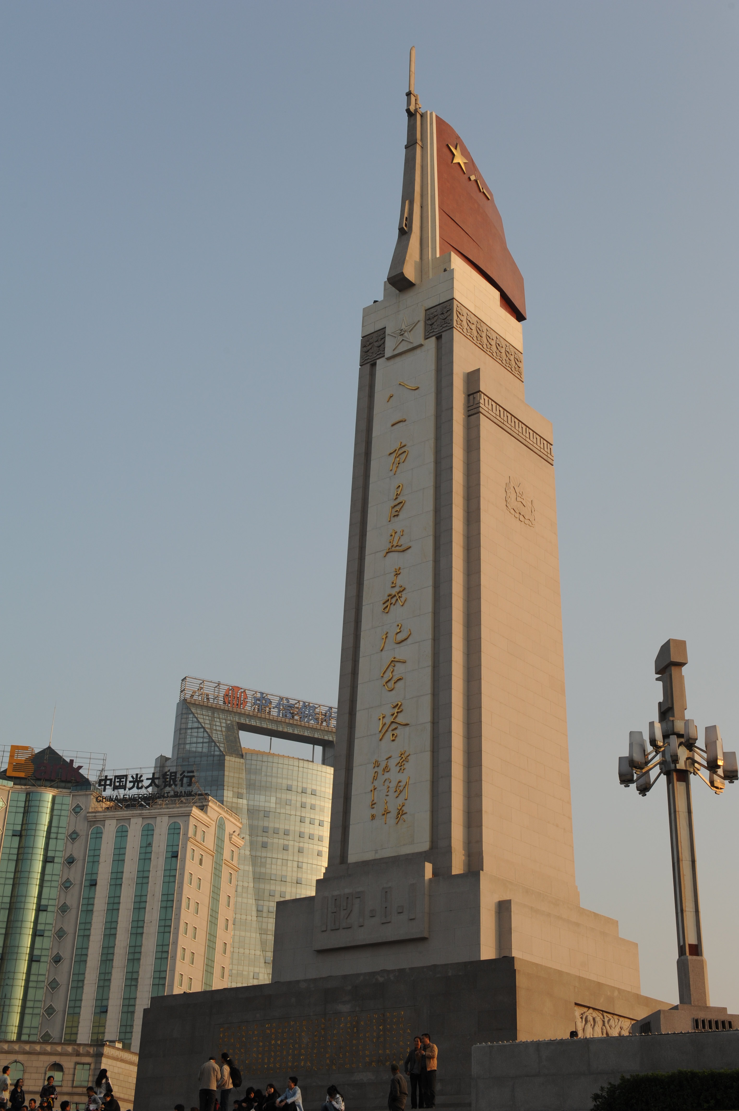 南昌八一广场纪念碑图片