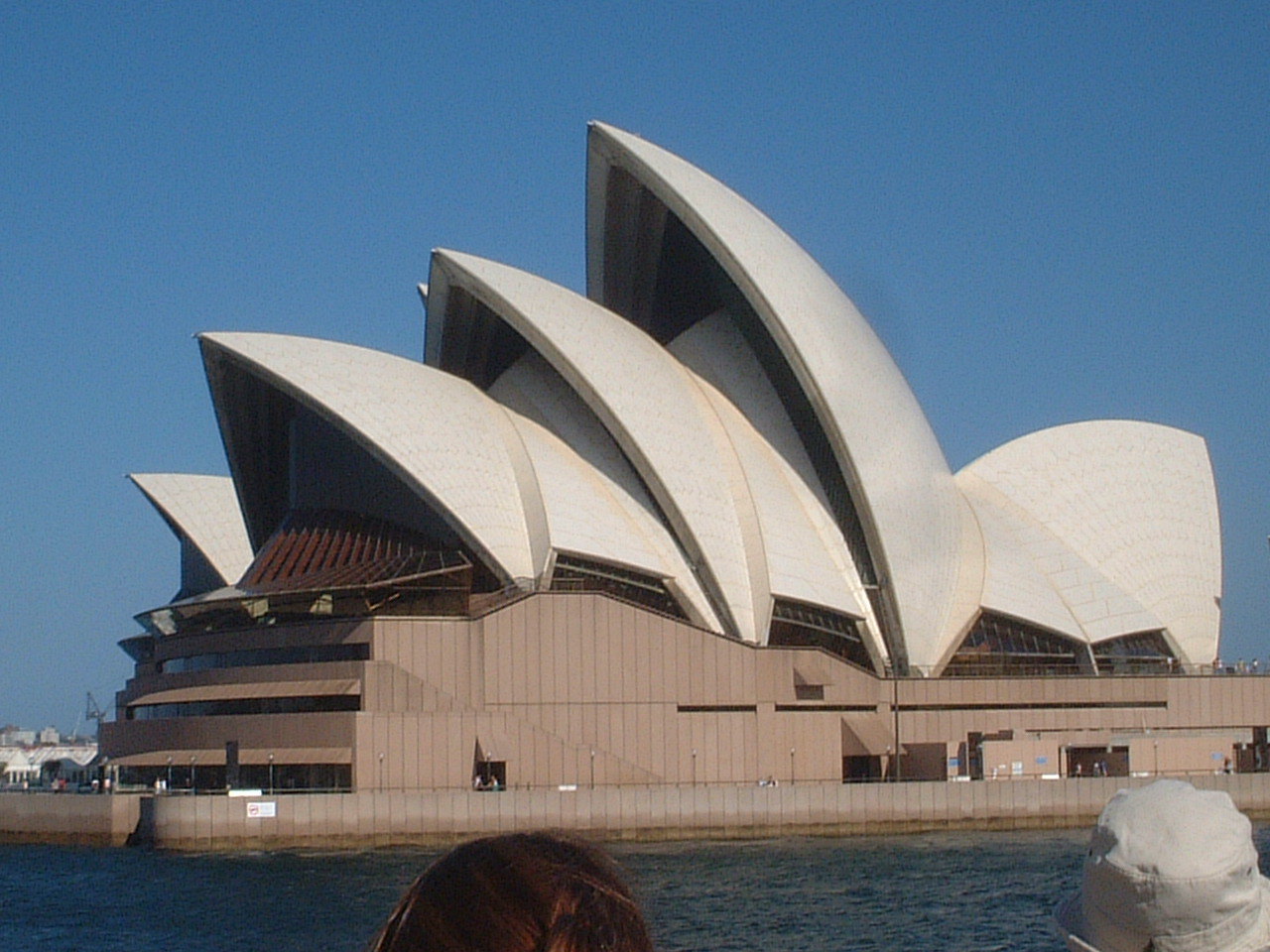 【携程攻略】悉尼悉尼歌剧院景点,外观太有特色的知名建筑,反复看都不