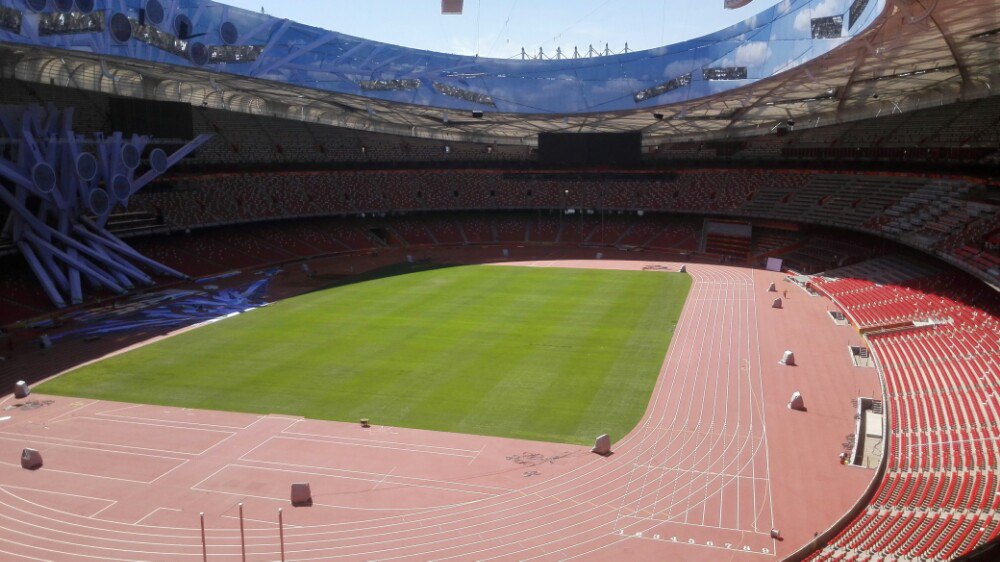 鸟巢(国家体育场)